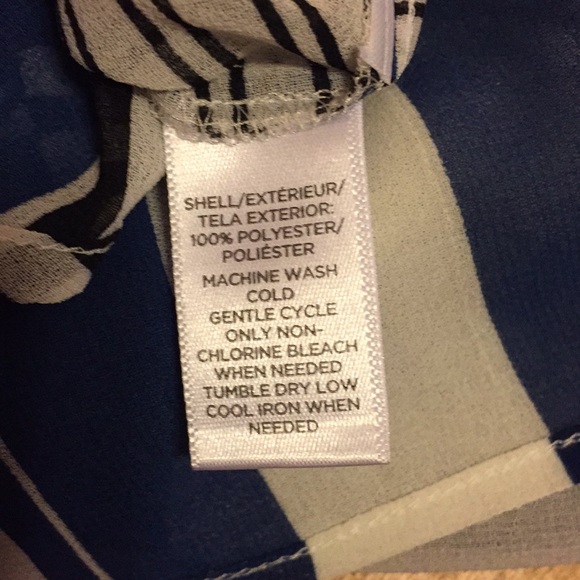 Gorgeous LOFT Long Sleeve - Picture 4 of 4